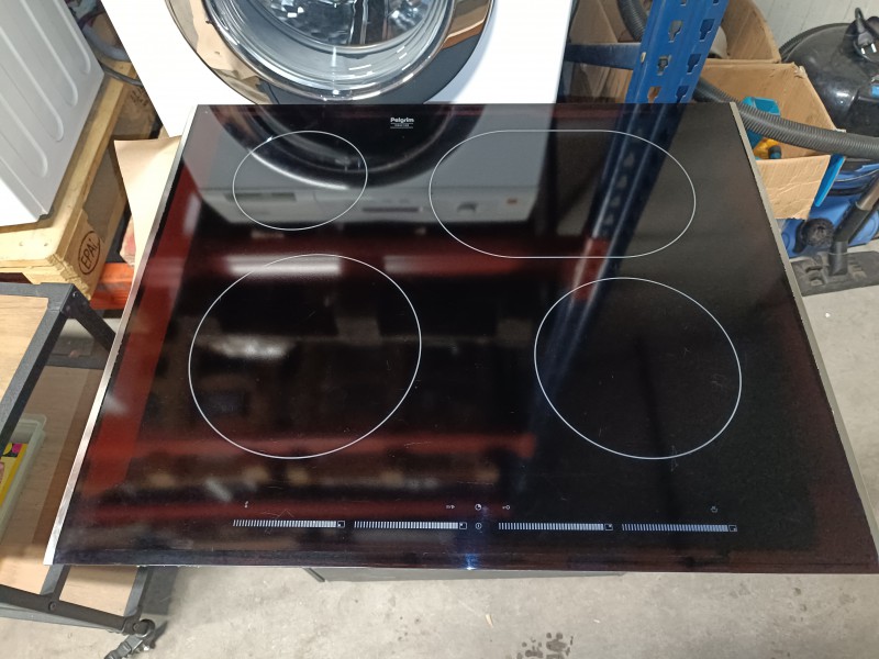 Płyta indukcyjna do zabudowy Pelgrim Transport Gwarancja