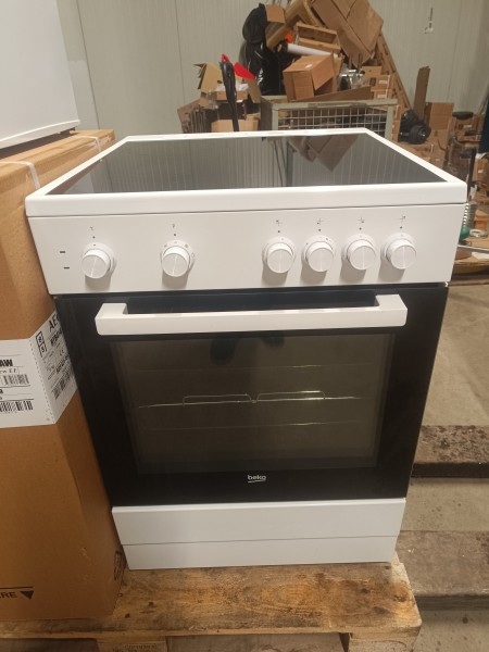 Kuchenka elektryczna z płytą ceramiczną Beko  szerokość 60 cm  gwarancja transport