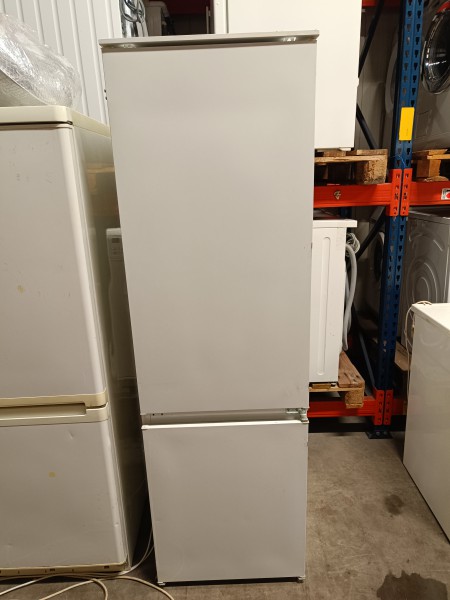 Lodówko-zamrażarka do zabudowy Zanussi