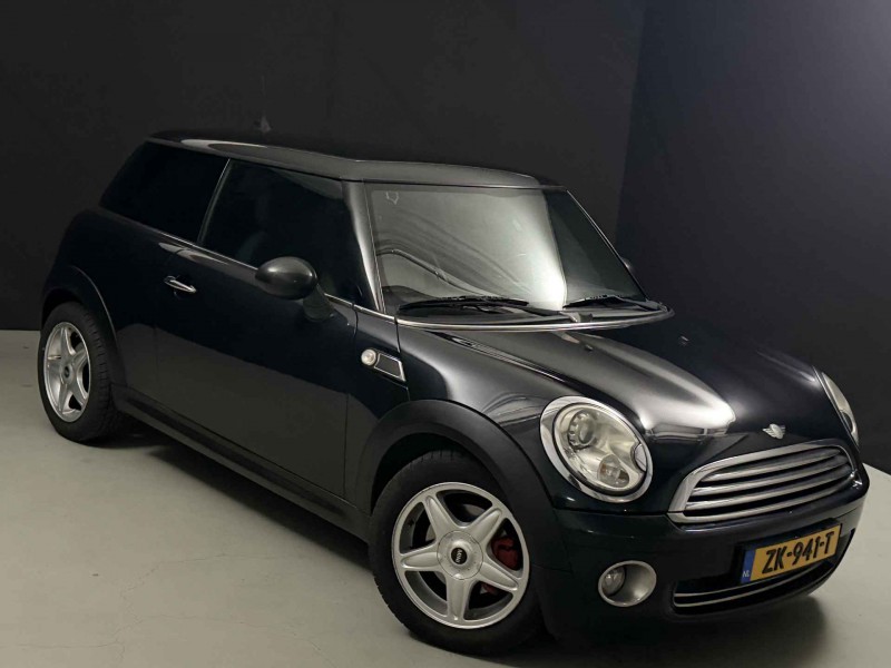 MINI COOPER ROK PROD 2006 PRZEB 159TYS KM 1.6 BENZYNA APK 03.2-27r!!! €3.500,-