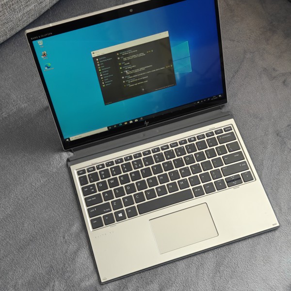 Laptop tablet HP 12.3 cala i5 16 GB ram 128 SSD