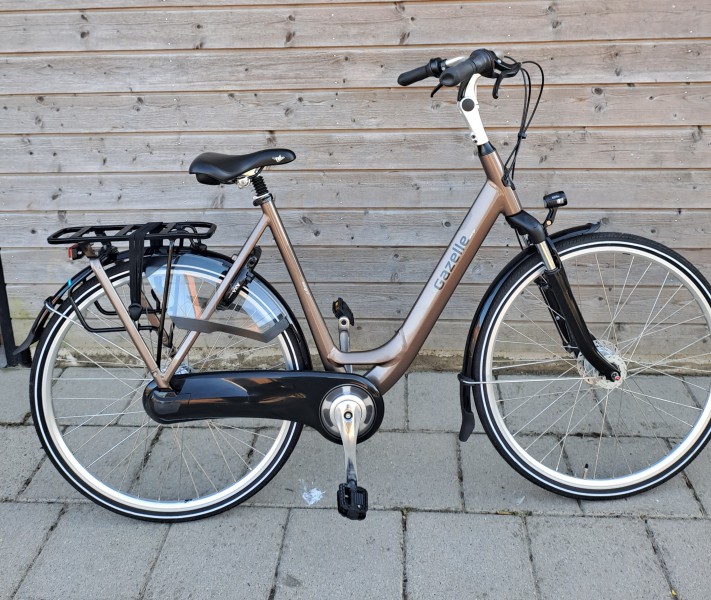 Gazelle orange C7 plus  57 cm