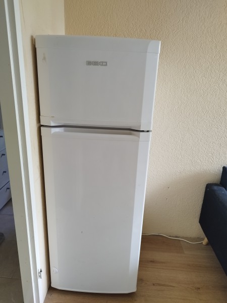 **Lodówka na sprzedaż  30 **