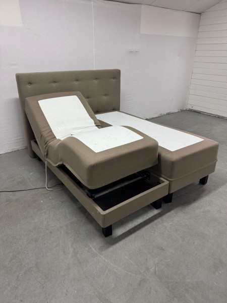 Elektryczny Boxspring 160x200 z materacami więcej mebli do domu na Whatsapp