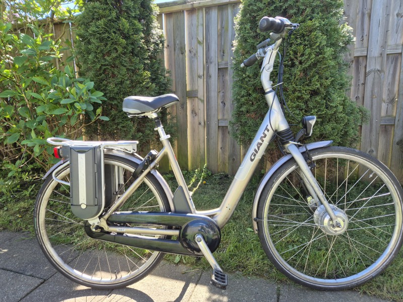 Giant twist elektryczny rower SHIMANO NEXUS 8