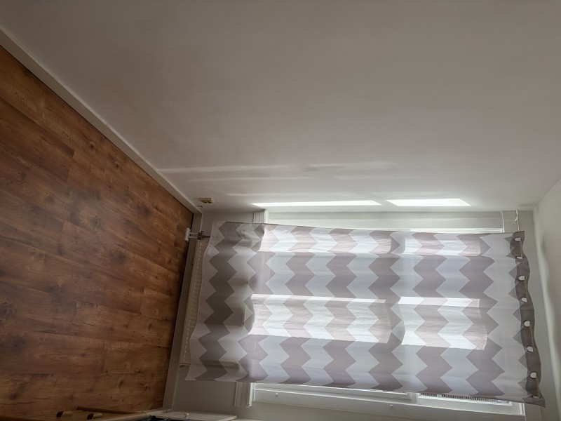 Den Haag mały pokój // bez meldunku