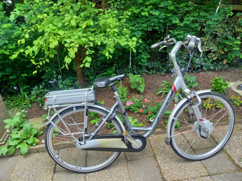 Sprzedam rower elektryczny trek 500
