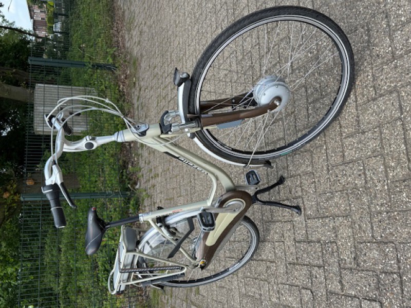 Witam, sprzedam Rower elektryczny Gazelle Orange Plus Innergy