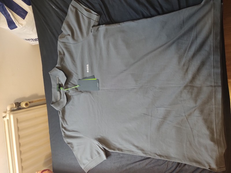 Koszulki.