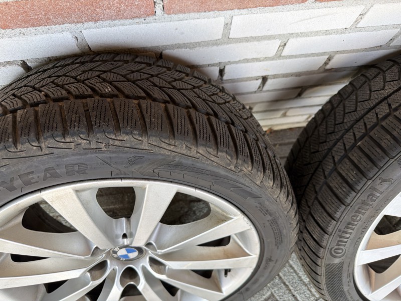 245/45 R 18 BMW