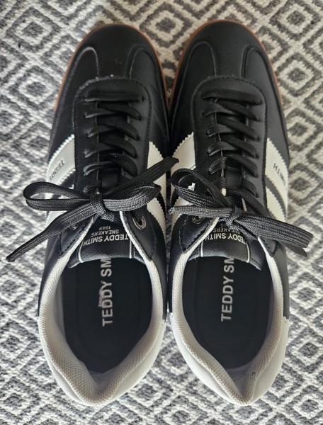 Oddam buty w bardzo dobrym stanie