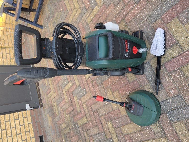 Myjka ciśnieniowa Bosch Aquatak 125