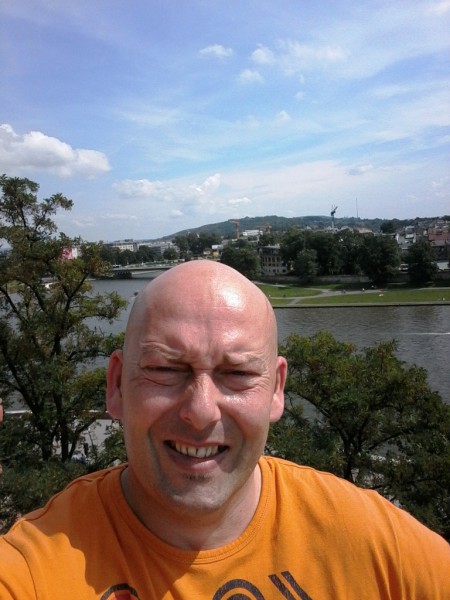 Język holenderski Oss