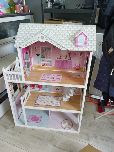 Domek dla lalek