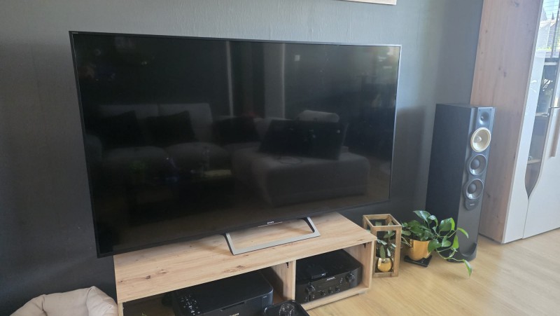 TELEWIZOR 75 CALI