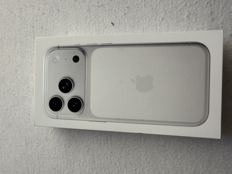 iPhone 17 pro 256 GB
