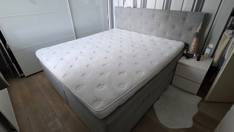Łóżko 180x200 typu Boxspring