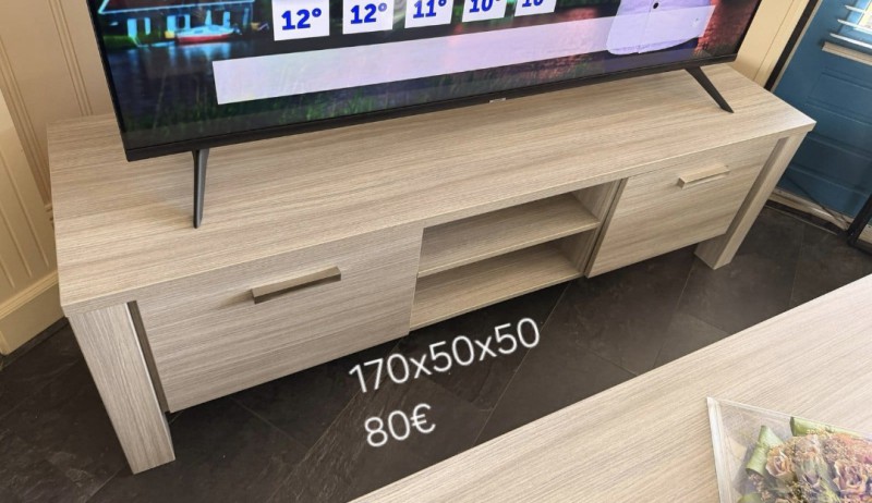 Szafka pod.tv