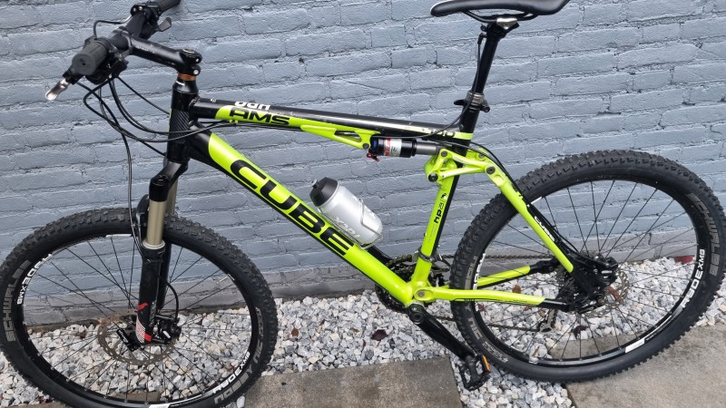 Cube ams 100