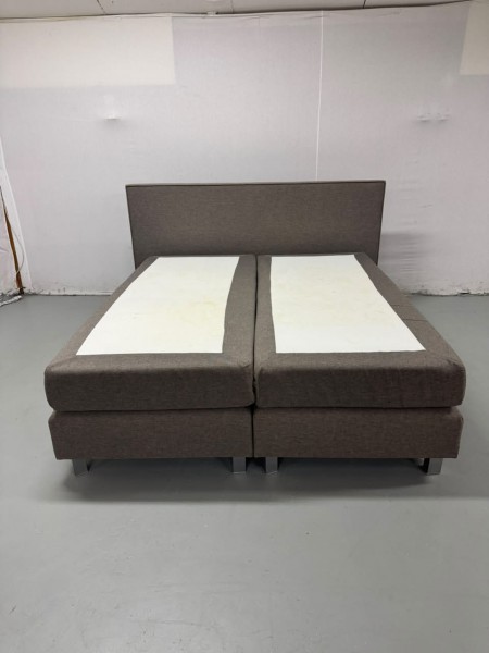 Boxspring 180x200 z materacami z dostawą do domu