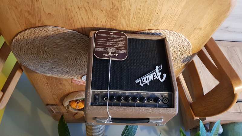 Wzmacniacz gitarowy