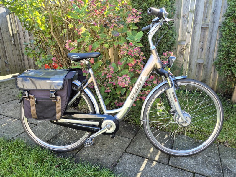 Giant twist elektryczny rower SHIMANO NEXUS 8